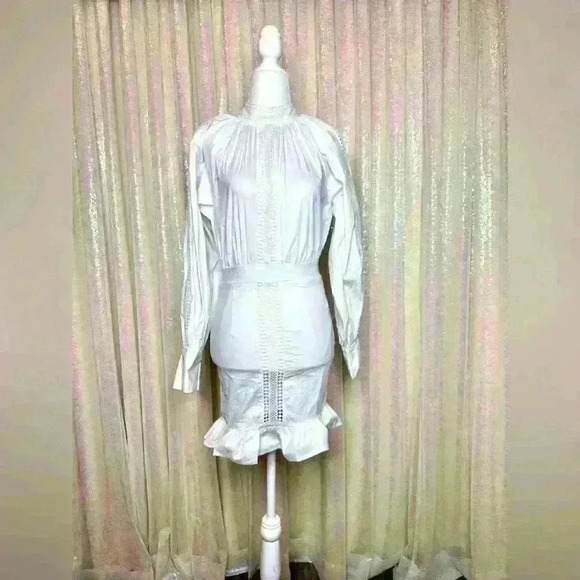 Victorian style cotton white mini dress - Picture 2 of 4